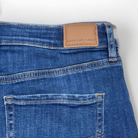 American Eagle Shorts Womens 4 High V Rise Shortie Cuffed Blue Measures W27 - Picture 6 of 7